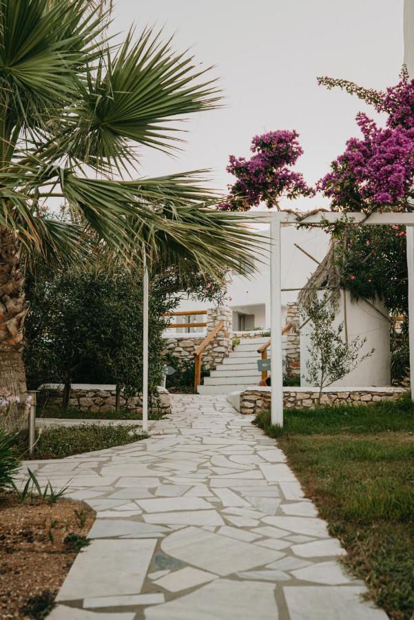 Paros Bay Hotell Parasporos Eksteriør bilde